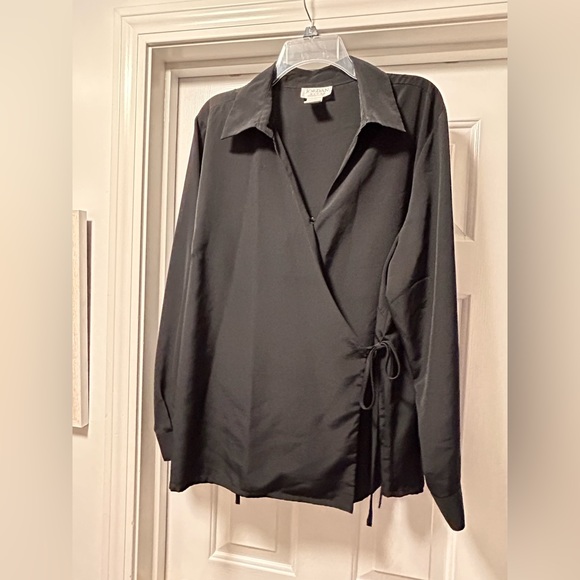 Jordan Women’s L/S Wrap Blouse - Picture 1 of 10